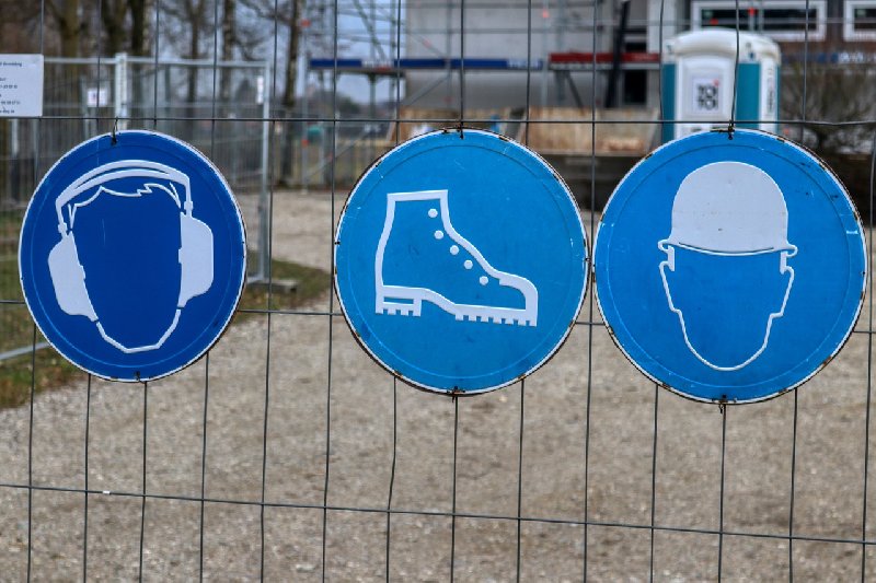 Szkolenia BHP, koszt i znaczenie